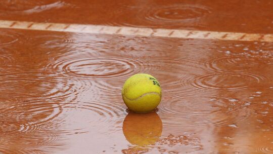 Billie Jean King Cup wegen Regen unterbrochen Billie Jean King Cup wegen Regen unterbrochen