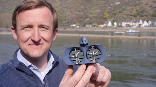 Energyfish Schwarmkraftwerk im Rhein Energyfish Schwarmkraftwerk im Rhein