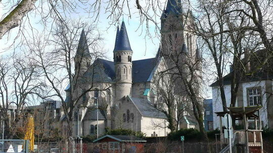 Am 1. September 1901, also vor 125 Jahren, wurde in der neuen Rosenkranzkirche der erste Gottesdienst gefeiert.