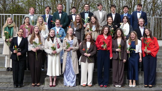 Frohe Gesichter bei den Abiturienten des Landesmusikgymnasiums.