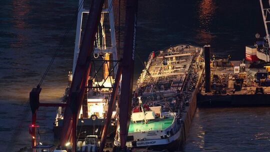 Die Bergung des Säuretankers an der Loreley