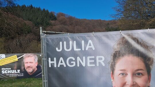 Für Julia Hagner und Markus Schulz neigt sich ein langer Wahlkampf langsam dem Ende entgegen: Am Sonntag entscheidet die Stichwa