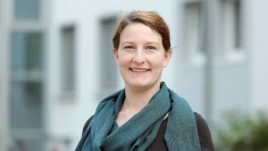 Juliane Rohrbacher-Staaden (Grüne) ist Vorsitzende des Jugendhilfeausschusses und Fraktionsvorsitzende im Stadrat.