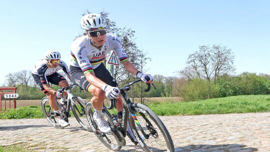 Tadej Pogacar vor Paris-Roubaix