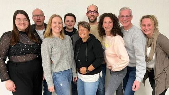 Der neue Vorstand der KG Westerburg mit Erica Wüst (5. von links) an der Spitze.