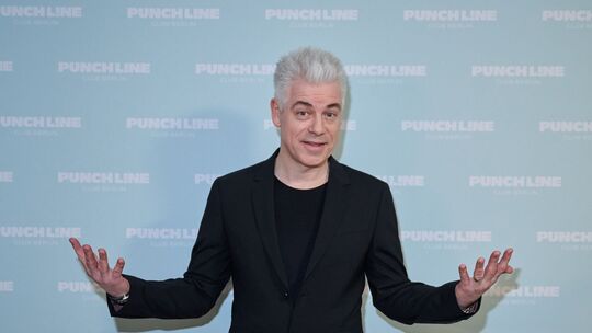 GRAND OPENING des Punch L!ne Comedy Club