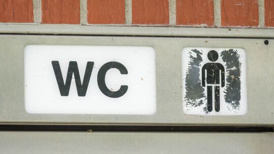 Öffentliches WC Öffentliches WC