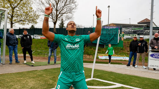 Lucas Fernado Alves da Silva nach seinem 2 Treffer