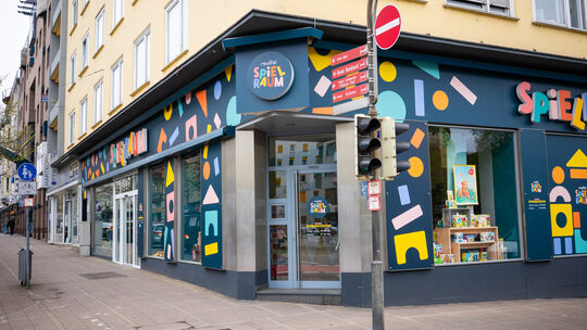 Der Reuffel-Spielraum hat in Koblenz vor etwa einem Jahr an der Ecke Löhrstraße/Friedrich-Ebert-Ring neu eröffnet.