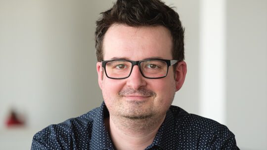 Unser Redakteur Daniel Dresen fordert, dass sich der neue Bad Hönninger Stadtbürgermeister Mark Geimer mit dem Stadtrat zusammen