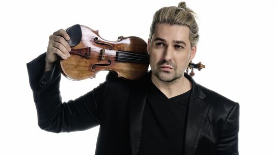 David Garrett ist international bekannt als Crossover-Meister, der mit Rock- und Poptiteln ebenso erfolgreich ist wie als ernst