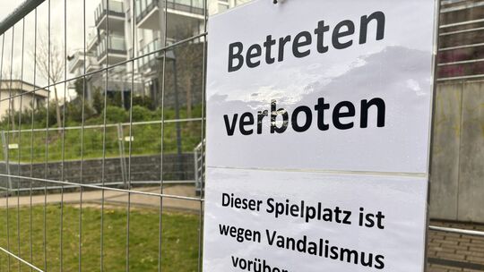 Vor zwei Jahren wurde der Spielplatz an der Brunnengasse wegen Vandalismus gesperrt.