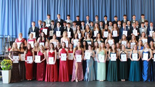 Die Abiturienta 2026 am Martin-von-Cochem-Gymnasium.
