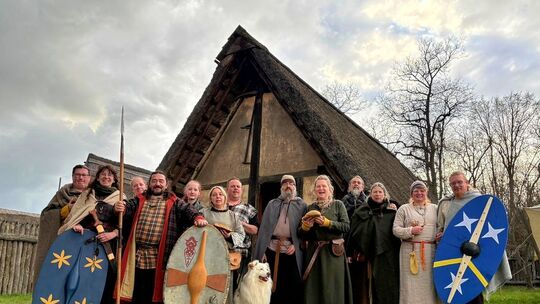 Backen, werken, erklären: Die Eröffnung der Altburg von Karfreitag bis Ostermontag stieß auf großes Interesse.