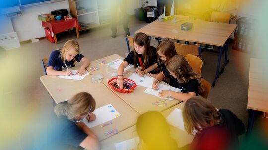 Sitzenbleiben ist in den ersten beiden Grundschuljahren eigentlich nicht vorgesehen, dennoch ist es möglich. Doch ist das Hocken
