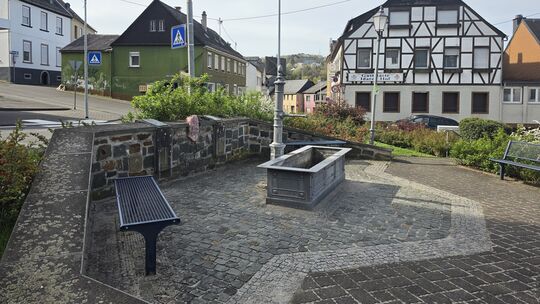 Im kleinen Park am Röhrenkumb in Idar geschah die Bluttat Anfang Dezember 2025.