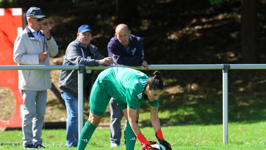 Anna Kiefer wird am Sonntag gegen den 1. FFC Montabaur II im Tor der Holzbacherinnen stehen anstelle von Stammtorhüterin Axinia
