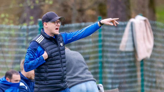 Klarer Favorit: Trainer Tim Kreuscher und die SG Disibodenberg wollen gegen die Meisenheimer Dritte nichts anbrennen lassen.