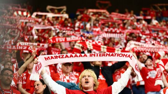 Racing Straßburg - 1. FSV Mainz 05