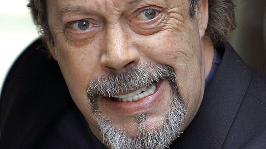 Tim Curry wird 80