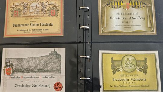 Blick in die Weinetikettensammlung von Stephan Euler.