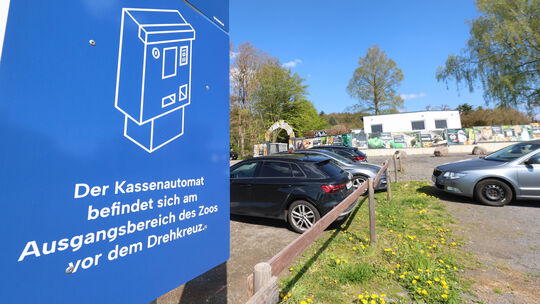 Mit der Umstellung auf die Kennzeichenerfassung will der Zoo Neuwied verhindern, dass sich die Autofahrer vor dem Bezahlen drück