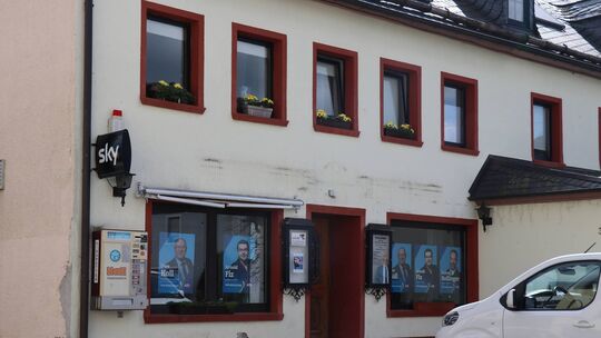 Das ehemalige Gasthaus „Zur Linde“ in Gonzerath dient der AfD als Wahlkreisbüro ihres Bundestagsabgeordneten und als Treffpunkt