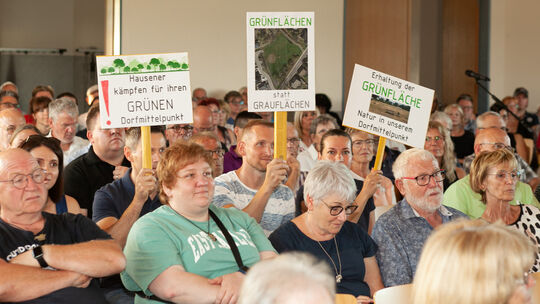 In zwei Bürgerversammlungen ist kontrovers über das Seniorenprojekt gestritten worden..
