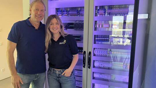 Seniorchef Michaels Bruch und die frischgebackene Geschäftsführerin Paulina Bruch, beide geschäftsführende Gesellschafter.