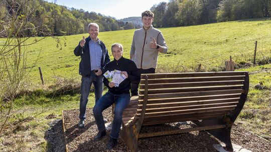 Siggi Breuer (von links), Ralph Hilger und Finn Bongartz freuen sich darüber, dass die Limbacher Runden seit zehn Jahren gut von
