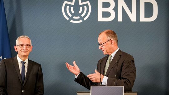 Kanzler Merz mit BND-Präsident Jäger
