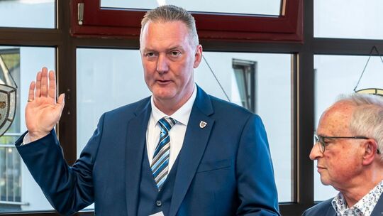 Mark Geimer wurde als Stadtbürgermeister von Bad Hönningen vereidigt.