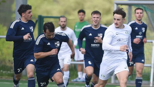 Alle schauen derzeit auf die TSG Planig (weiße Trikots) und die nach ihrem angekündigten Rückzug veränderte Abstiegskonstellatio