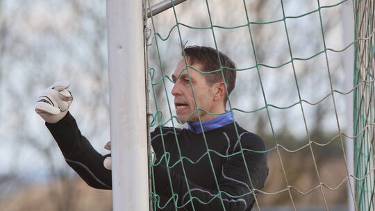 Auch der Altmeister im Kasten konnte die Niederlage des SV Weiersbach gegen die Spvgg Fischbach nicht verhindern. Marco Schmidt