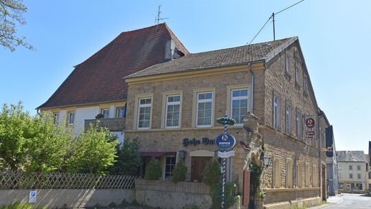 Die traditionsreiche Gaststätte „Hohe Burg“ in der Bad Sobernheimer Wilhelmstraße steht zum Verkauf.