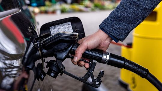Spritpreisregel für Tankstellen tritt in Kraft