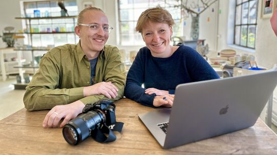 Janos Wlachopulos und Nicole Thoss (nicht im Bild ist der Dritte im Bunde: Guido Stegmann) sind die kreativen Köpfe hinter "Natu