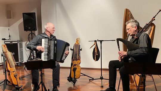 Konzertierten erstmals zusammen, Johannes Mayr (links) und Erik Ask-Upmark aus Schweden, und performten ein geniales Komzert.