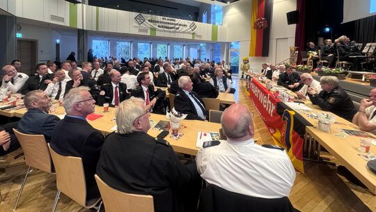 Zahlreiche Gäste nahmen an der Jubiläumsveranstaltung teil.