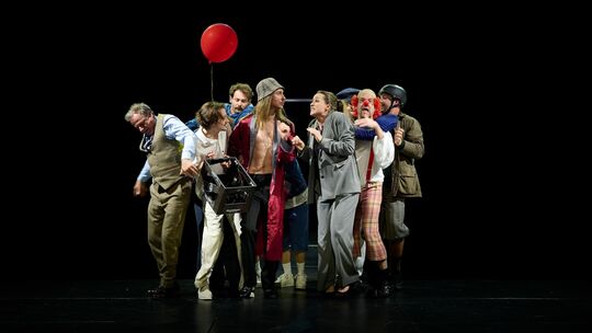 Eine starke Ensembleleistung ist die Neuproduktion von William Shakespeares Komödie "Was ihr wollt" am Theater Koblenz.