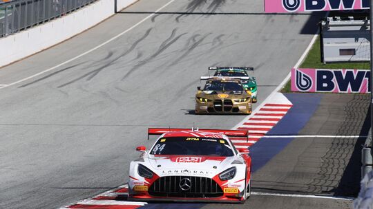 Einen bärenstarken Saisonauftakt feierte Mercedes-AMG-Junior Tom Kalender im Landgraf-Mercedes-AMG GT3 EVO mit der Startnummer 8