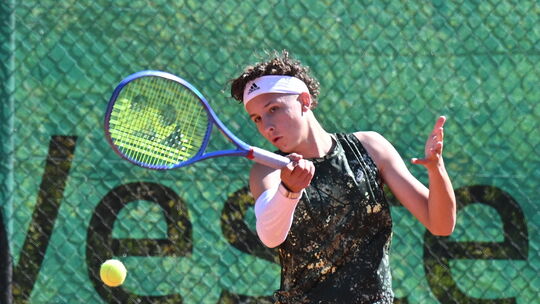 Elia Schäfer von der ASG Altenkirchen spielte auch beim Heimturnier seines Vereins mit.