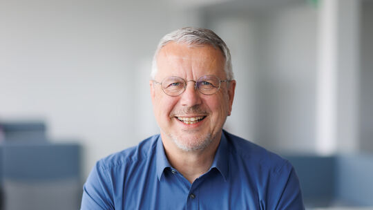 Jörg Peter Herrmann Jörg Peter Herrmann