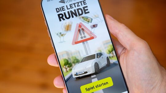 Der Startscreen der Web-App «Die letzte Runde» auf einem Handy