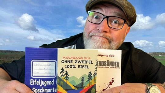Wolfgang Süß liebt seine Eifel und hat drei Bücher mit Bezug zur Höhenlandschaft geschrieben. Jetzt veranstaltet er ein Literatu
