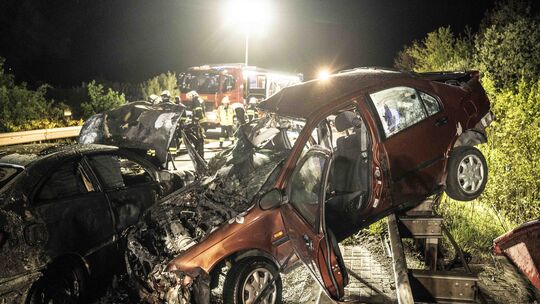 Rettungskräften bieten sich teils schreckliche Bilder, wenn sie zu einem Unfallort kommen. Wie gehen sie damit um?