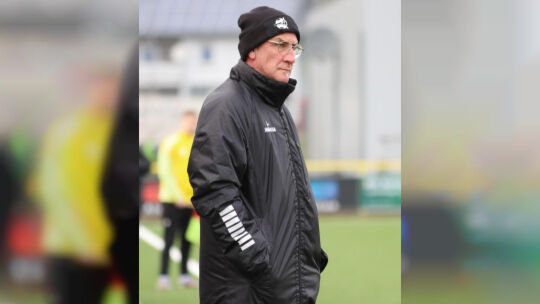 Nach fünf Niederlagen in Folge durfte sich Peter Loosen, Trainer der B-Junioren des JFV Schieferland, über einen 3:0-Sieg im Kel
