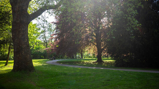 Im Volkspark soll am 1. Mai ein sogenanntes Schwester-Picknick stattfinden, mit einem Vortrag einer bekannten islamistischen Inf