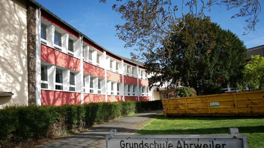 Die Aloisius-Grundschule Ahrweiler wurde durch die Flut im Jahr 2021 stark beschädigt.
