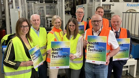 Im Werit-Werk in Altenkirchen machten sie Werbung für die zweite Nacht der Technik im Kreis Altenkirchen (von links): Astrid Bat